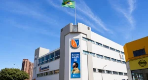 Campus UniGuairacá (Imagem editada por IA)